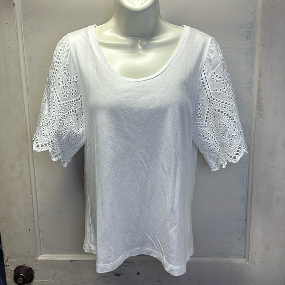 Mac and Me Eyelet Sleeve Top - Picture 1 of 6
